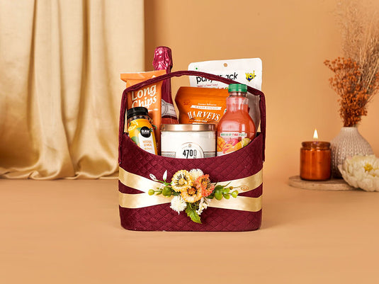 The Ultimate Guide to Creating In-Room Wedding Hampers