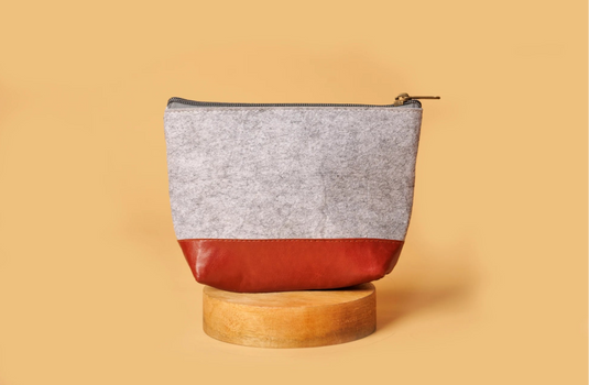 Minimalist Pouch