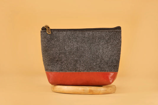 Minimalist Pouch