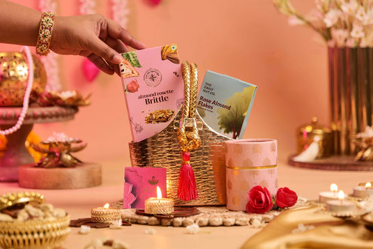 Gulabi Diwali Basket