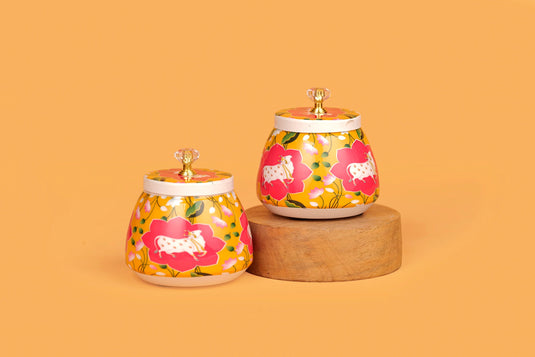 Gaukamal Pichwai Jar Set