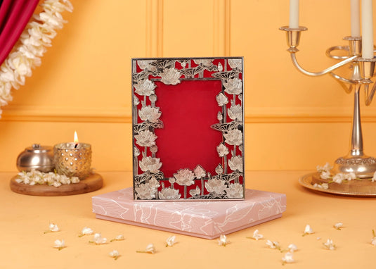 Silver Bloom Frame