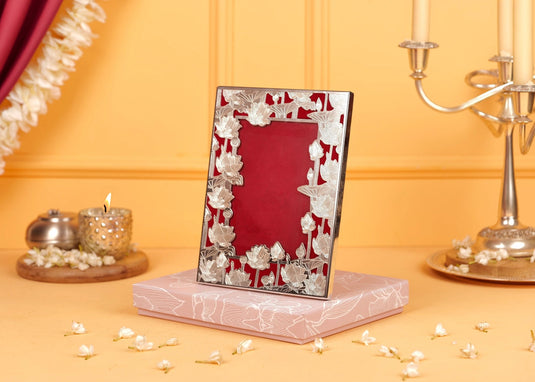 Silver Bloom Frame